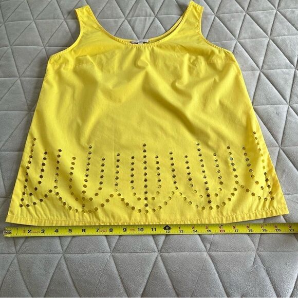 Gap Sunny Tank Cutout Circle Design at Hem Bright Yellow Size Small - Picture 6 of 8